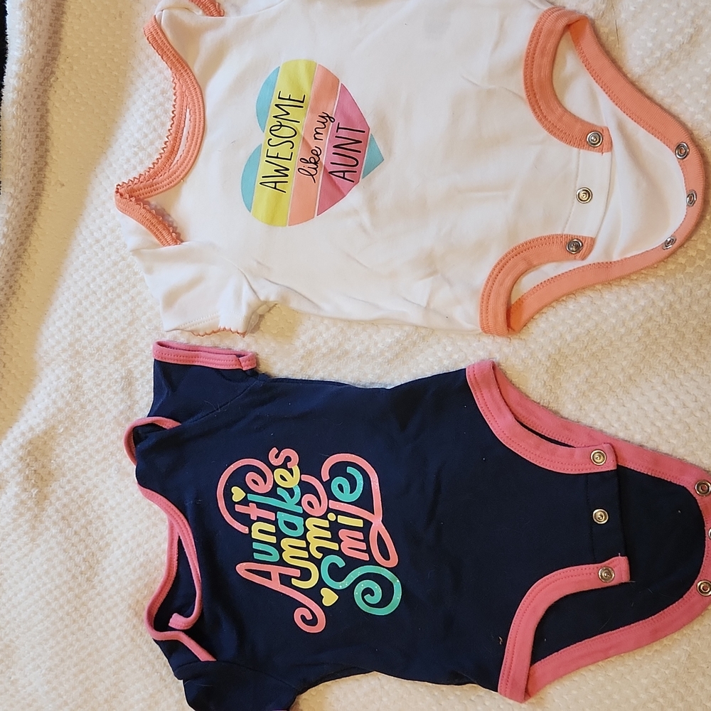 Auntie Onesie set